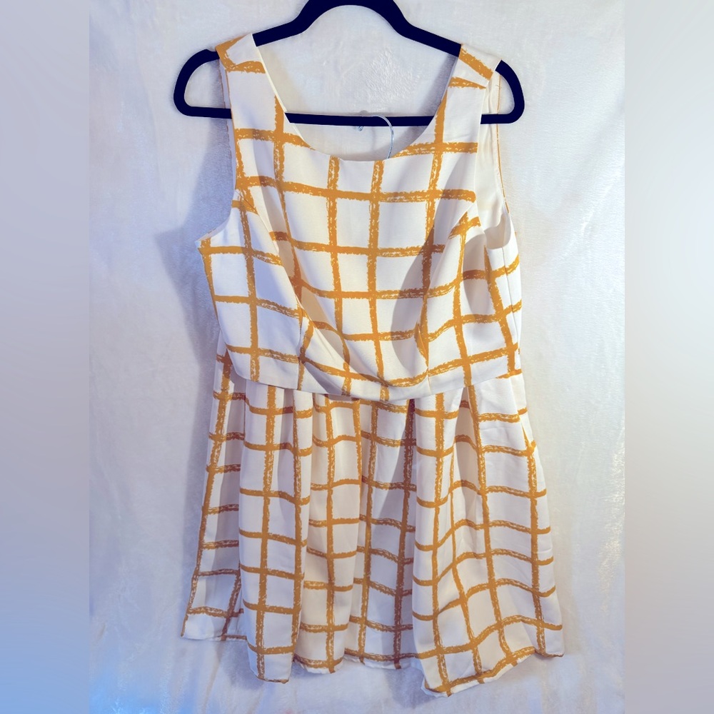 NEW YORK & COMPANY Crop Top and Midi Skirt - Matching Set